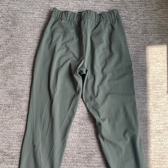 lululemon athletica Pants - Lululemon 7/8 On the Fly Pant